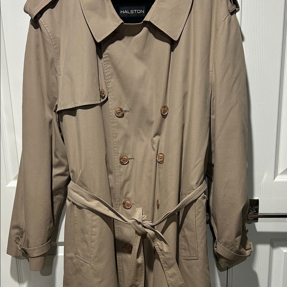 Halston Heritage Men’s Beige Double Breasted Trench Coat Belted 44L